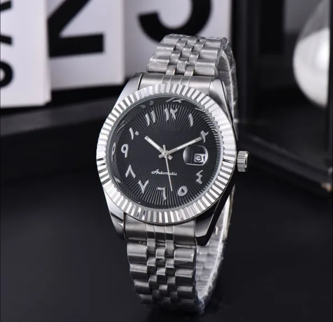 Casual Luxury Mans Watch Quartz Movement Battery Splash Waterproof 41mm case Arabic Design (Black)